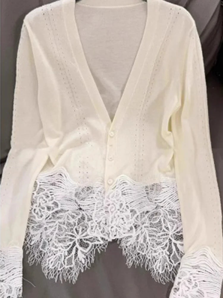 Retro V-Neck Single Breasted Lace Patchwork Knitted Cardigan 2025 New Fashion Spring Women'S Clothing