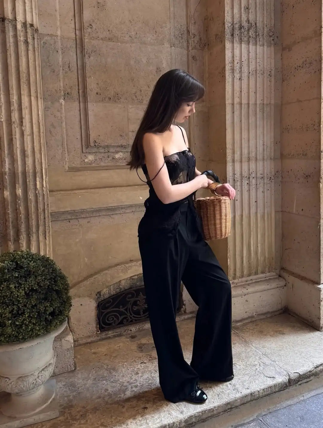 Lady Lace Patchwork Sling Top Sexy Sleeveless Off-shoulder Single Breasted See Through Blouse Women Chic Vacation Party Tops